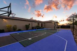 HÓZHÓ | Pool, Hot Tub, Views, Theatre & Pickleball - Image 2