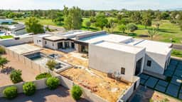 HÓZHÓ | Pool, Golf Simulator, Pickleball & Theatre - Image 5