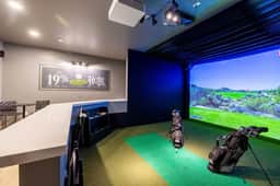HÓZHÓ | Golf Sim, Theatre, Hot Tub & Pool Slide - Image 2