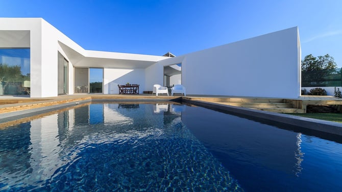 New Listing Luxury Home with Pool